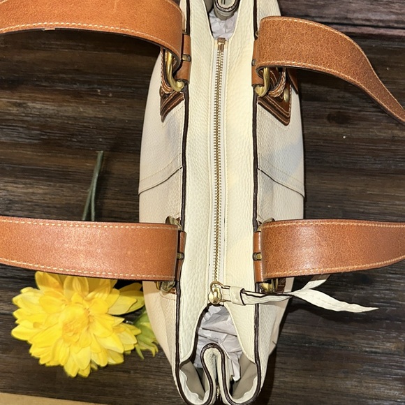 Coach Vintage Soho Alex & Chestnut Leather Hampton Tote! In Great Condition! - Picture 7 of 13